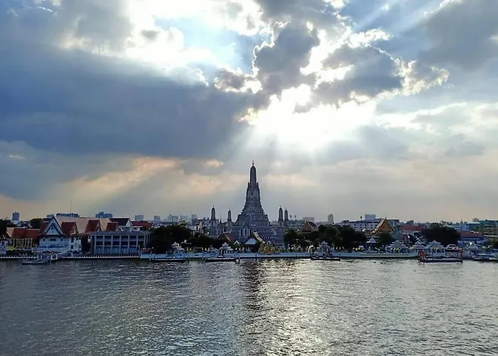 Arun 4* Bangkok