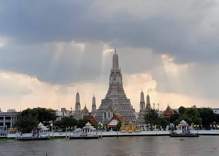 Arun Hotel Bangkok